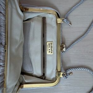 Made in Italy VTG Light Gray Leather Frame-Top Clutch with Rope Strap